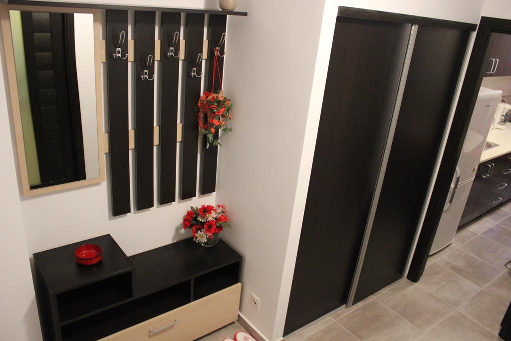 Studio Lujerului 2 Bucharest Luaran gambar